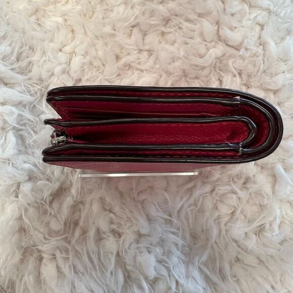 COACH Fuschia Bi Fold Wallet (CHXX030) - Picture 9 of 10